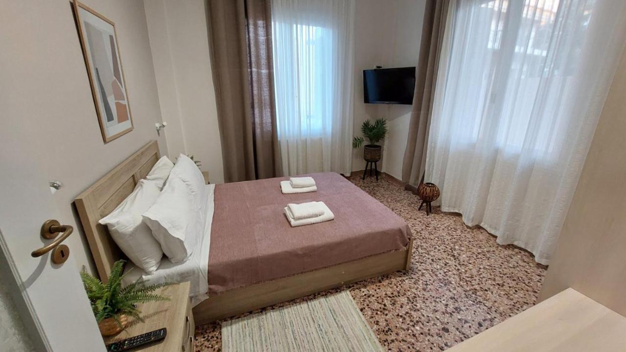 Ellis Home With Private Entrance And Nice Veranda Chania  Exterior photo